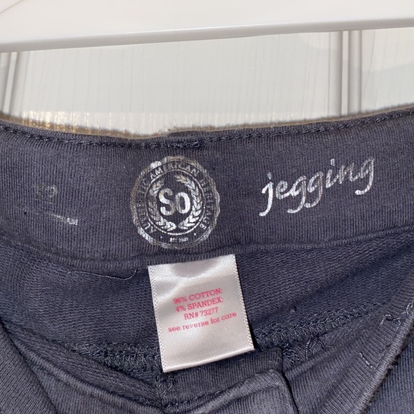 Grey jeggings EUC - Picture 4 of 4